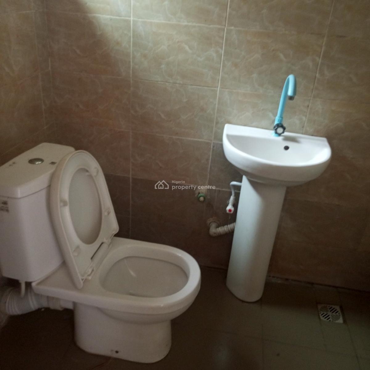 Sharp and Serene 2bedroom Apartment, Lekki Pennusula Scheme 2, Ogombo Road, Ogombo, Ajah, Lagos, Flat / Apartment for Rent