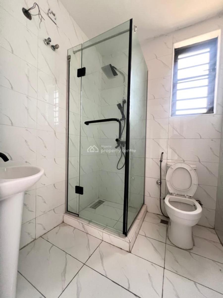 Exquisite 2 Bed Apartment with Elevator in a Well Secured Area, Ikate, Lekki, Lagos, Block of Flats for Sale