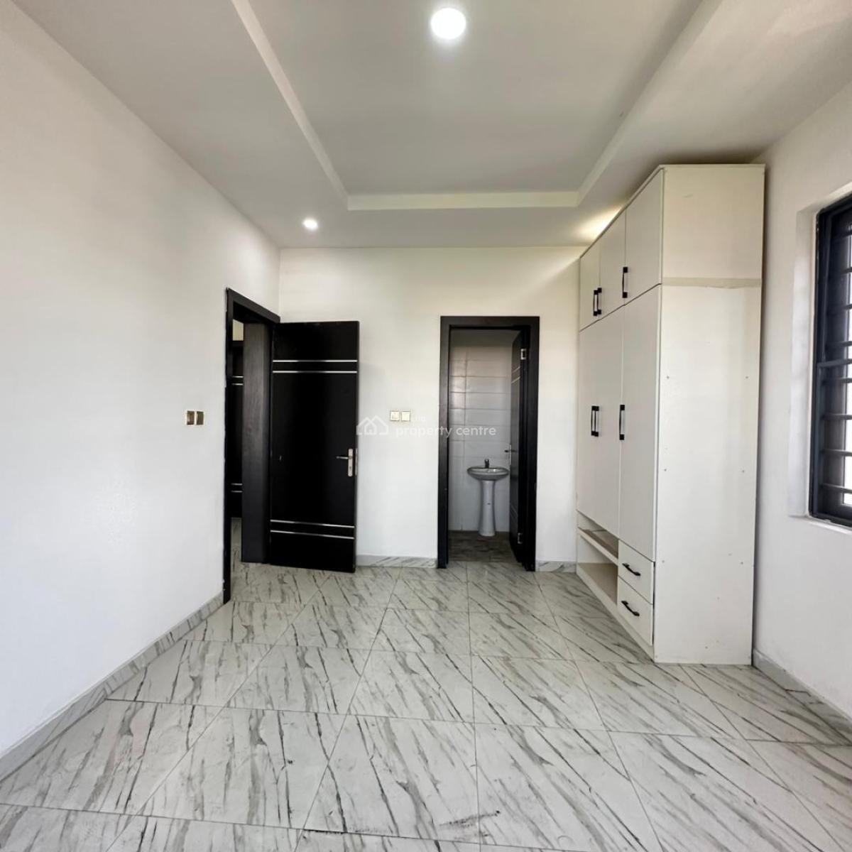 Excellent 4 Terrace Duplex with a Bq, Ikate, Lekki, Lagos, Terraced Duplex for Sale