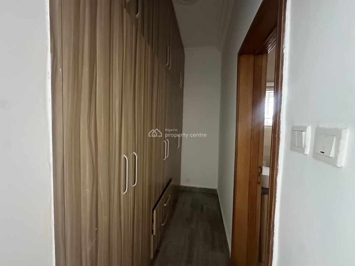 3 Bedroom Apartment with Bq, Banana Island, Ikoyi, Lagos, Flat / Apartment for Rent