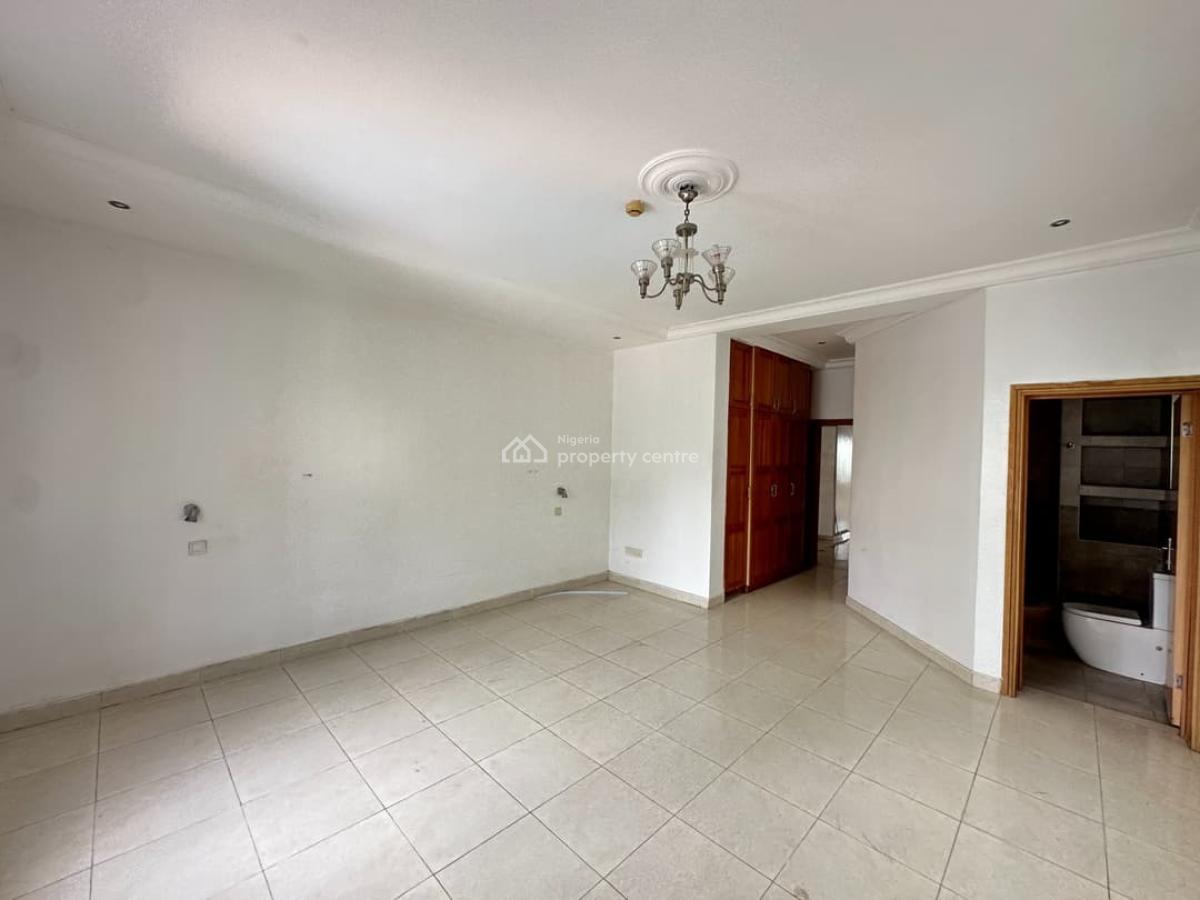 Spacious 3 Bedroom Apartment with Bq, Banana Island, Ikoyi, Lagos, Flat / Apartment for Rent