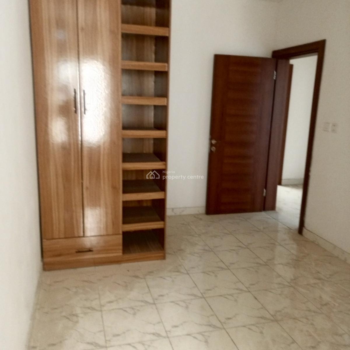 Standard and Serene 3bedroom Terrace Duplex, Atlantic Nominee Estate, General Paint, Alasia, Ajah, Lagos, Terraced Duplex for Sale