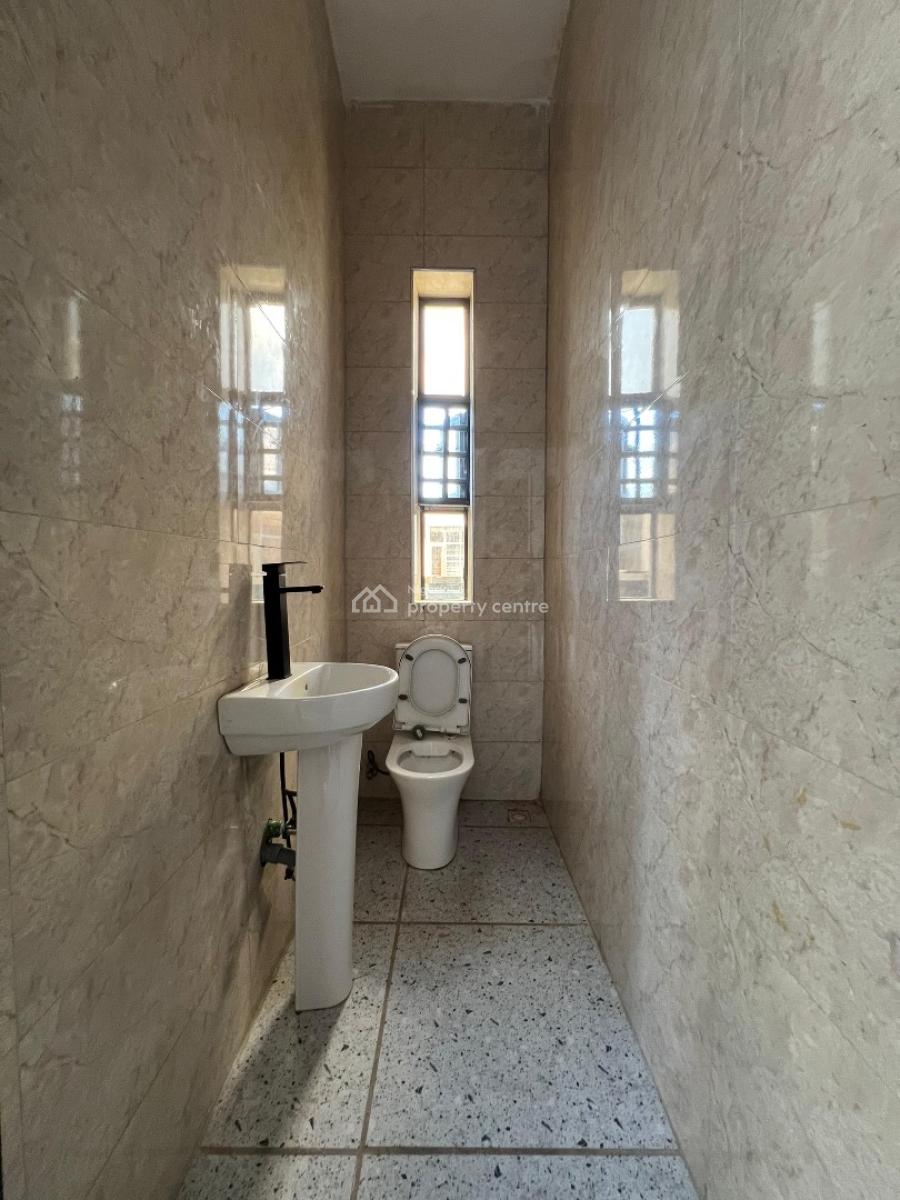 2 Bedroom Apartment High End Location, Lekki Scheme 2, Ogombo, Ajah, Lagos, Flat / Apartment for Rent