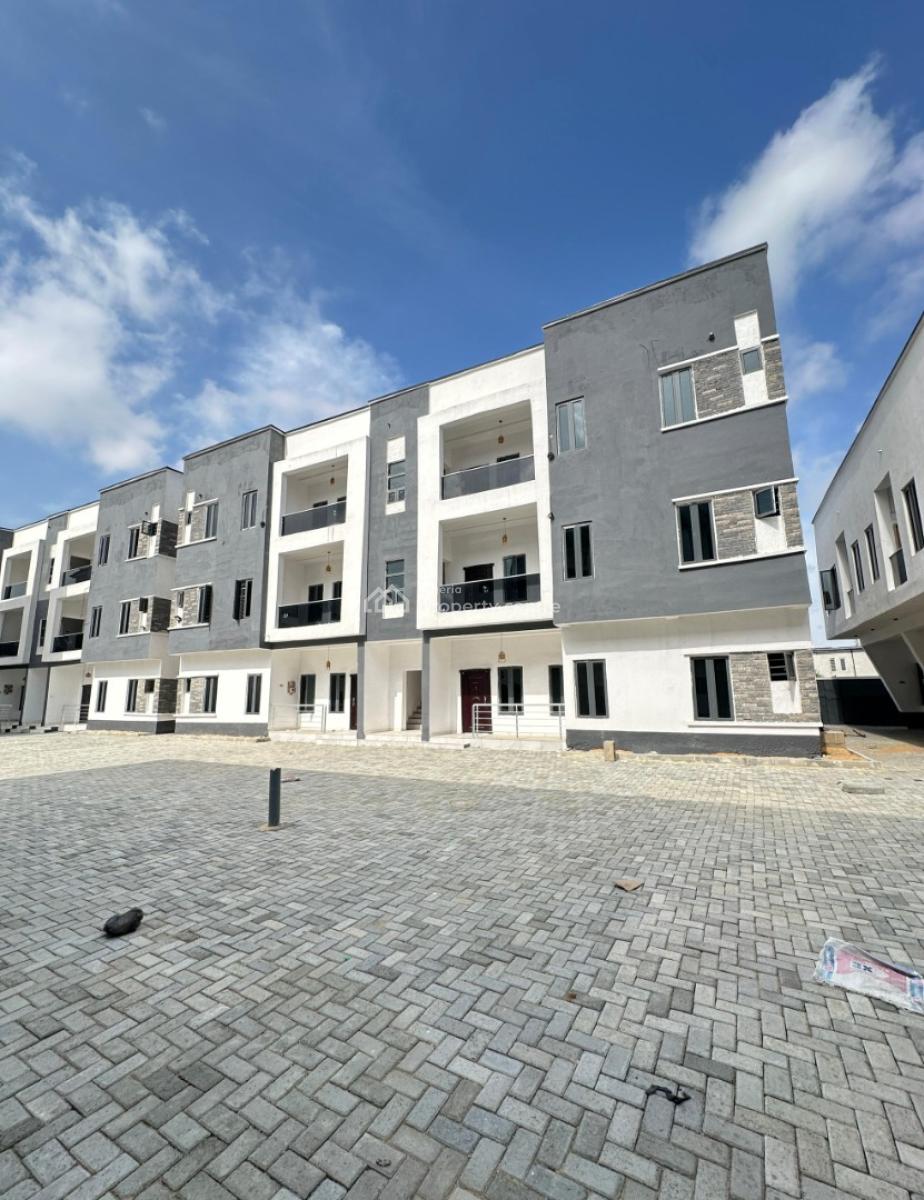 Luxury Spacious 3 Bedroom Apartment, Mobile Road, Ilaje, Ajah, Lagos, Flat / Apartment for Sale