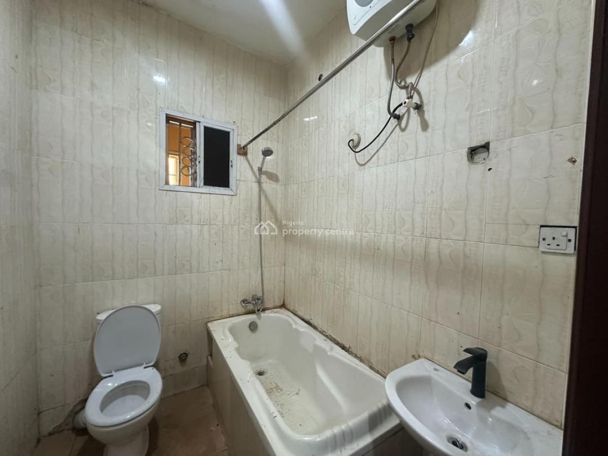 Neat 3 Bedroom Apartment Available, Ikate, Lekki, Lagos, Flat / Apartment for Rent