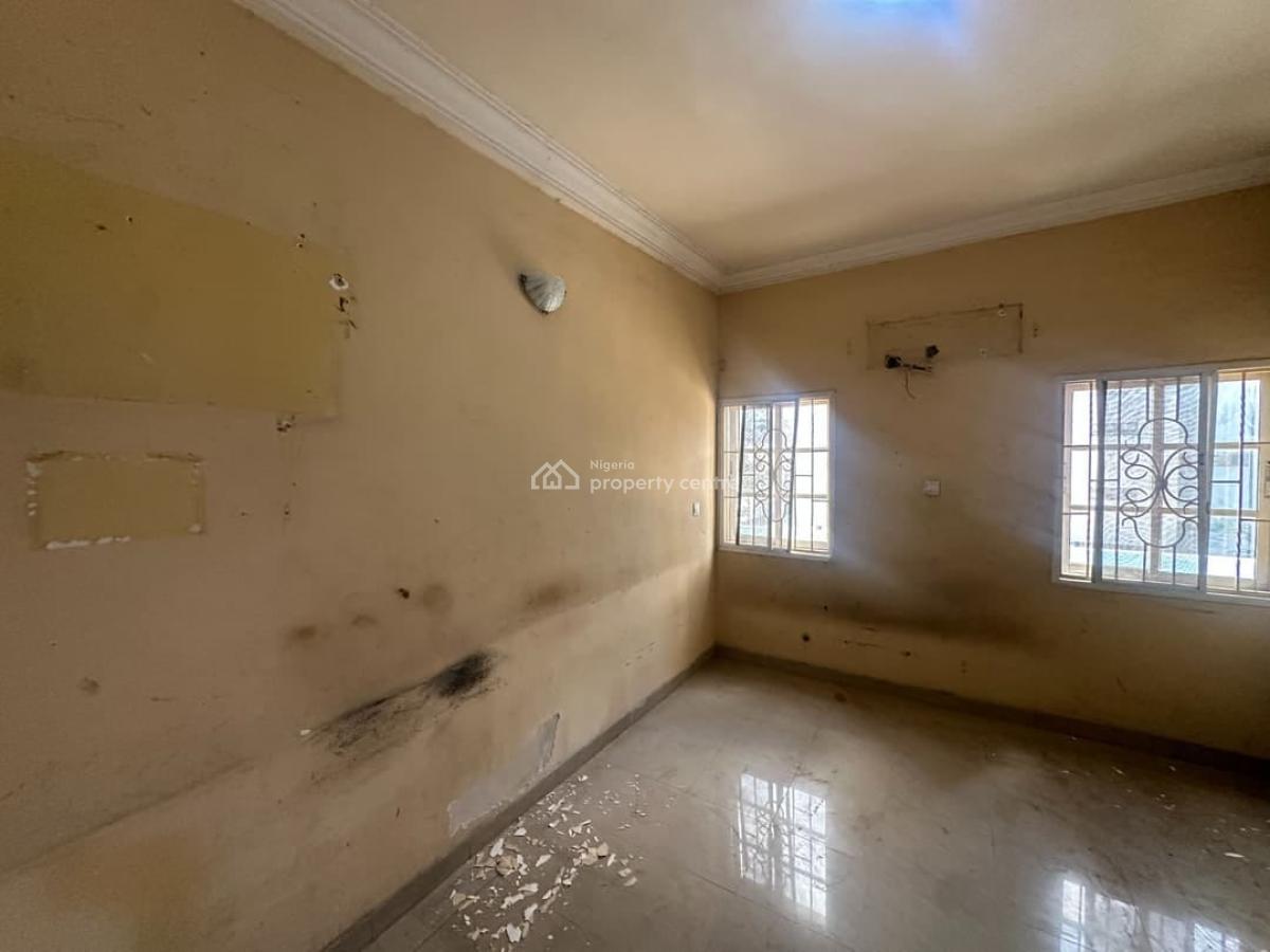 Neat 3 Bedroom Apartment Available, Ikate, Lekki, Lagos, Flat / Apartment for Rent