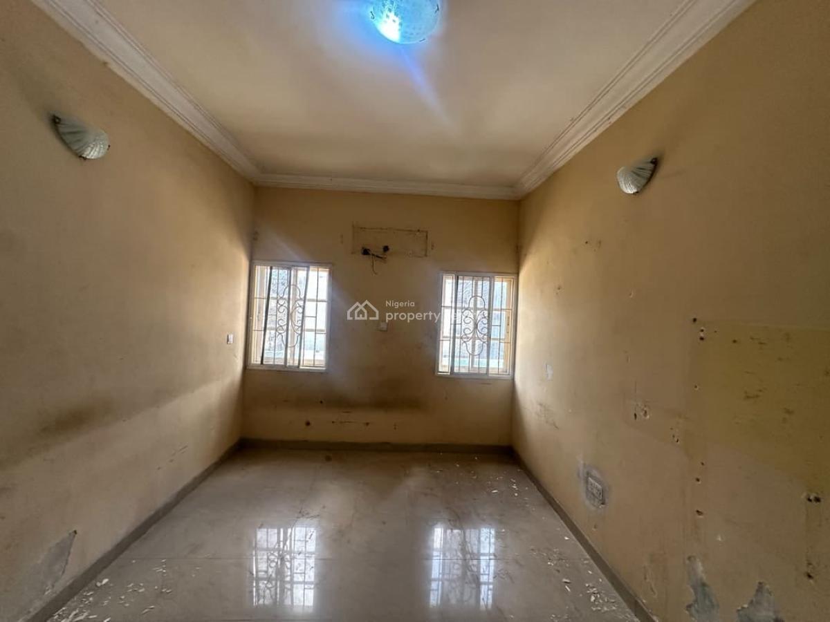 Neat 3 Bedroom Apartment Available, Ikate, Lekki, Lagos, Flat / Apartment for Rent