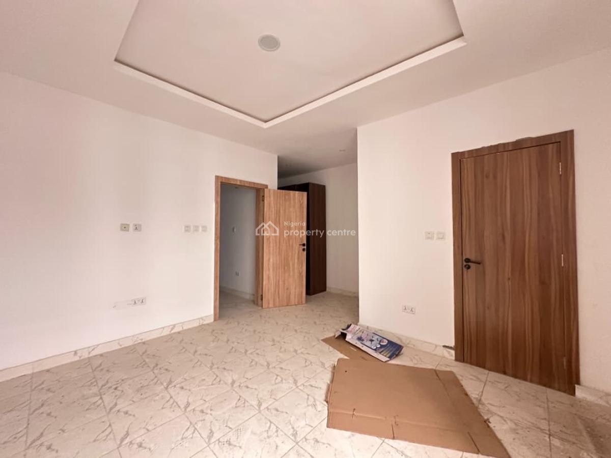 Very Neat 3 Bedroom Apartment Available, Abraham Adesanya, Ajah, Lagos, Flat / Apartment for Rent