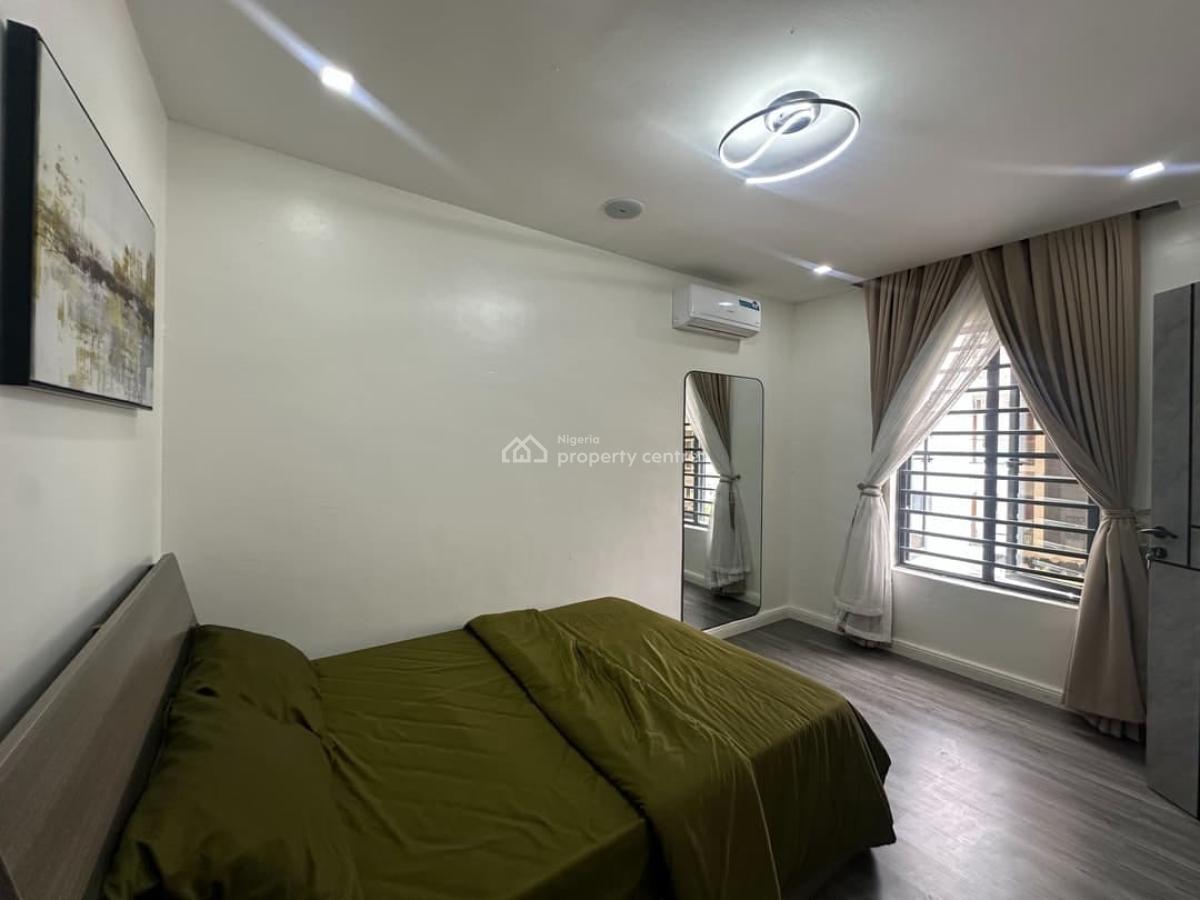 2 Bedroom Apartment 4th Floor, Lekki Phase 1, Lekki, Lagos, Flat / Apartment for Rent