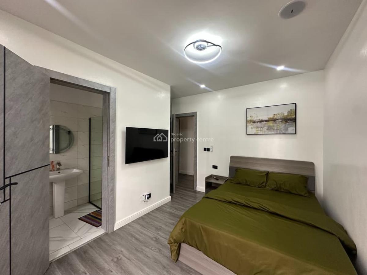 2 Bedroom Apartment 4th Floor, Lekki Phase 1, Lekki, Lagos, Flat / Apartment for Rent