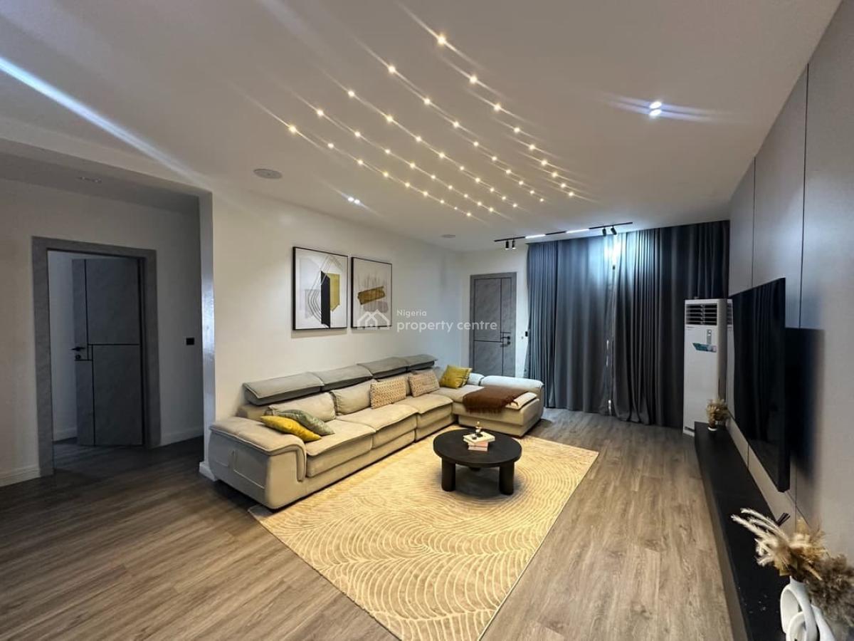 2 Bedroom Apartment 4th Floor, Lekki Phase 1, Lekki, Lagos, Flat / Apartment for Rent