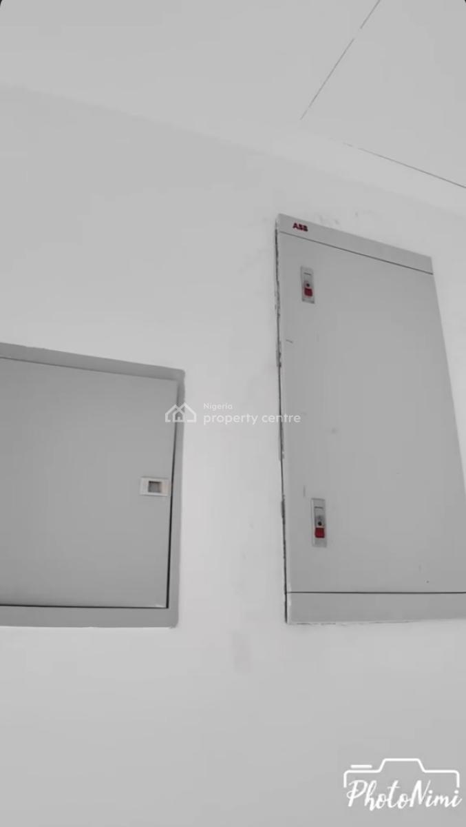 5  Bedroom Apartment + 1 Room Home Office, Lugard Avenue, Ikoyi, Lagos, Flat / Apartment for Sale