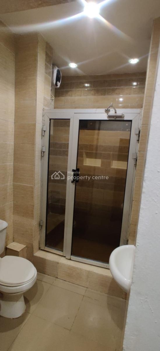 Spacious 3 Bedroom Apartment, Off Awolowo Way, Ikeja, Lagos, Flat / Apartment for Rent