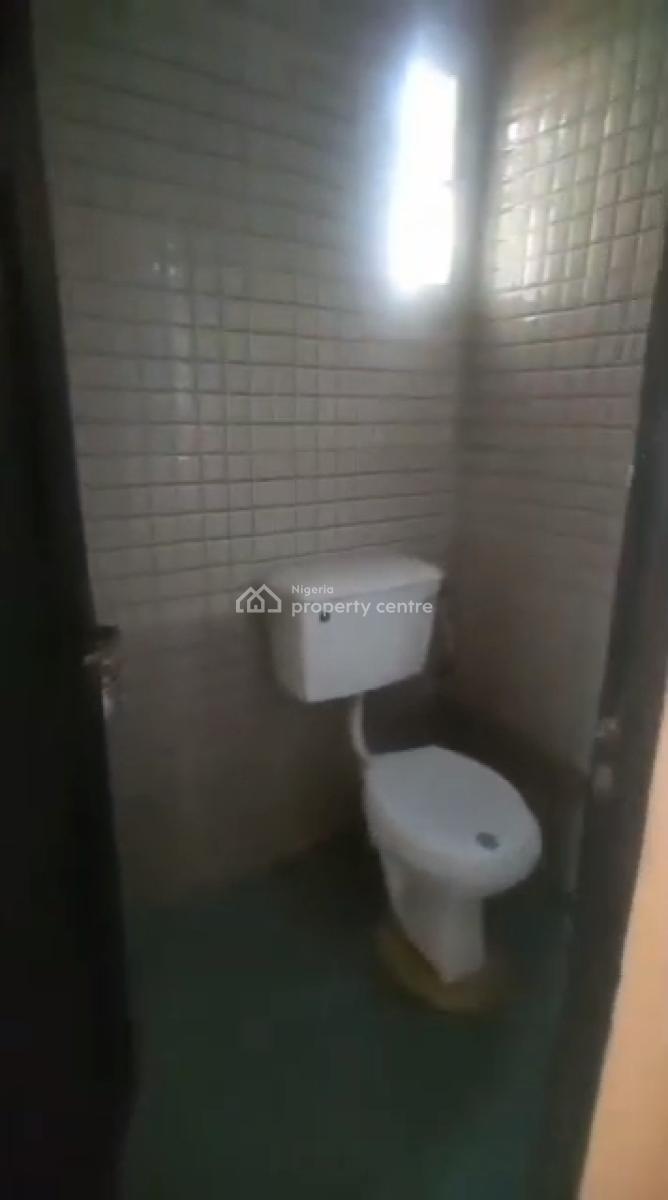 Spacious 2 Bedroom Apartment, Olusosun, Oregun, Oregun, Ikeja, Lagos, Flat / Apartment for Rent