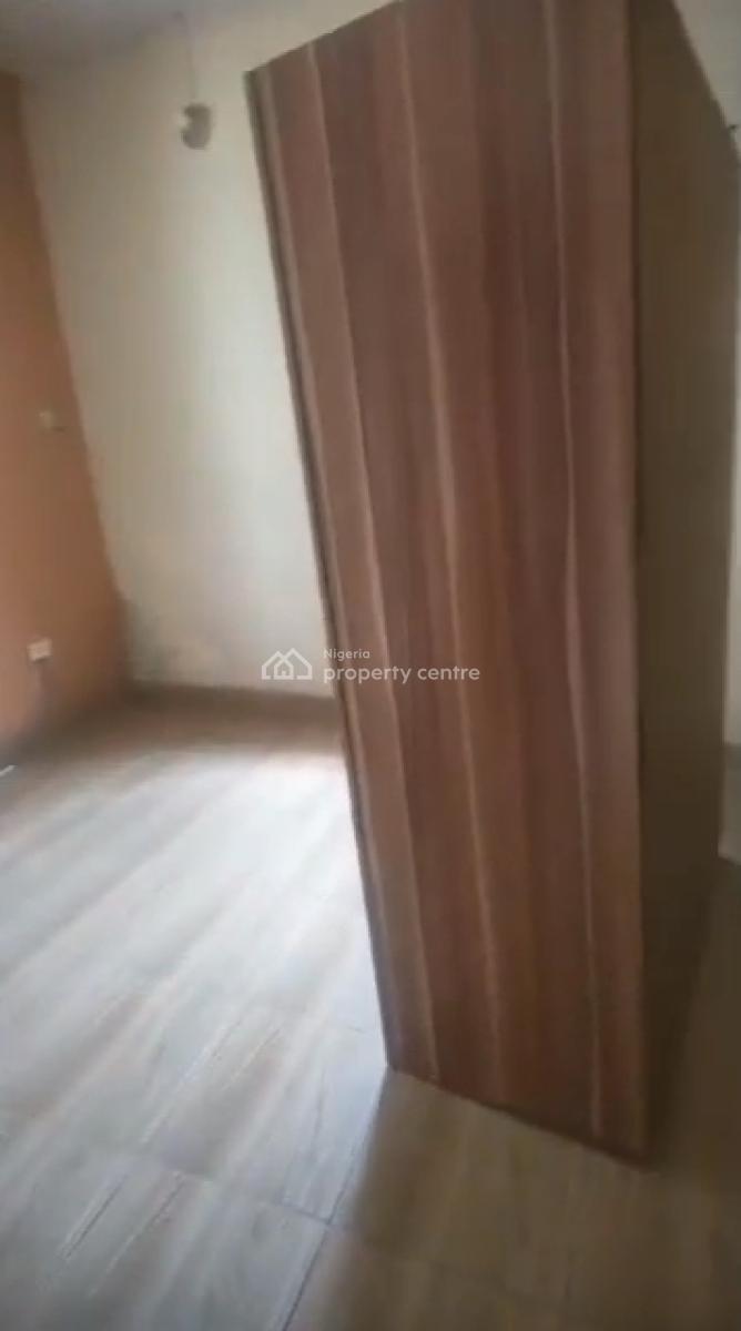 Spacious 2 Bedroom Apartment, Olusosun, Oregun, Oregun, Ikeja, Lagos, Flat / Apartment for Rent