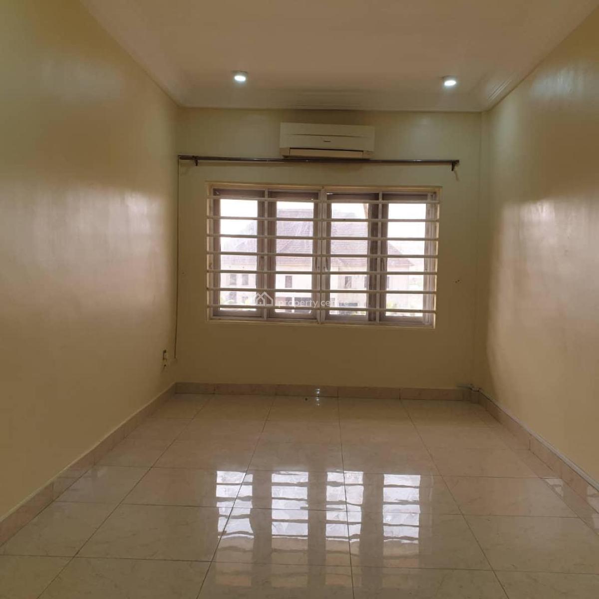 a Well-built Spacious 3-bedroom Flat, Guzape District, Abuja, Flat / Apartment for Sale