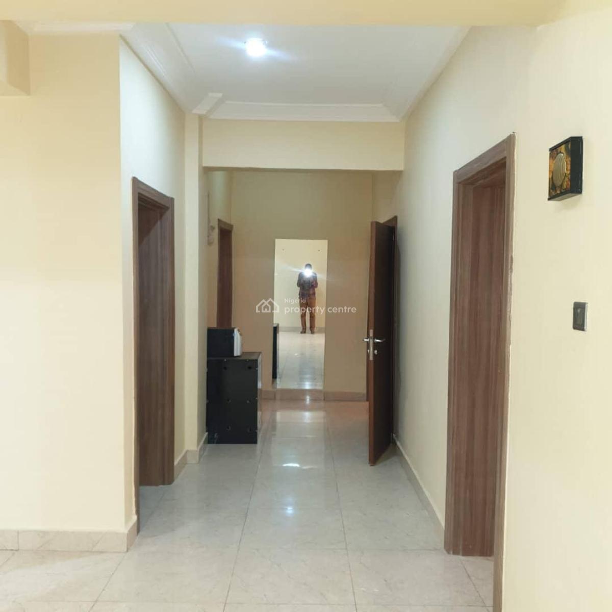 a Well-built Spacious 3-bedroom Flat, Guzape District, Abuja, Flat / Apartment for Sale