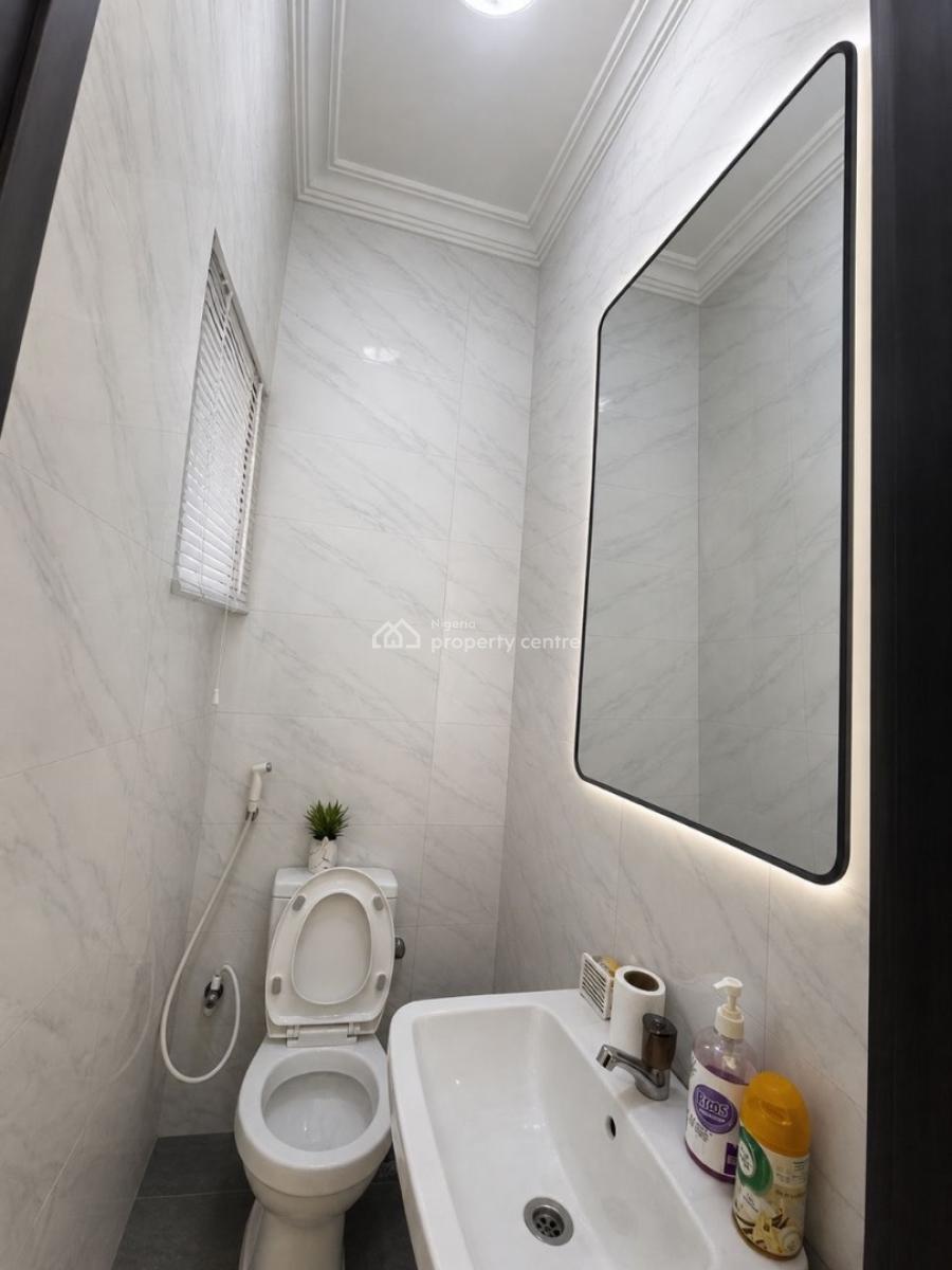 Decent Self Serviced 2 Bedroom Groudfloor Apartment, Ikate, Lekki Phase 1, Lekki, Lagos, Flat / Apartment for Rent