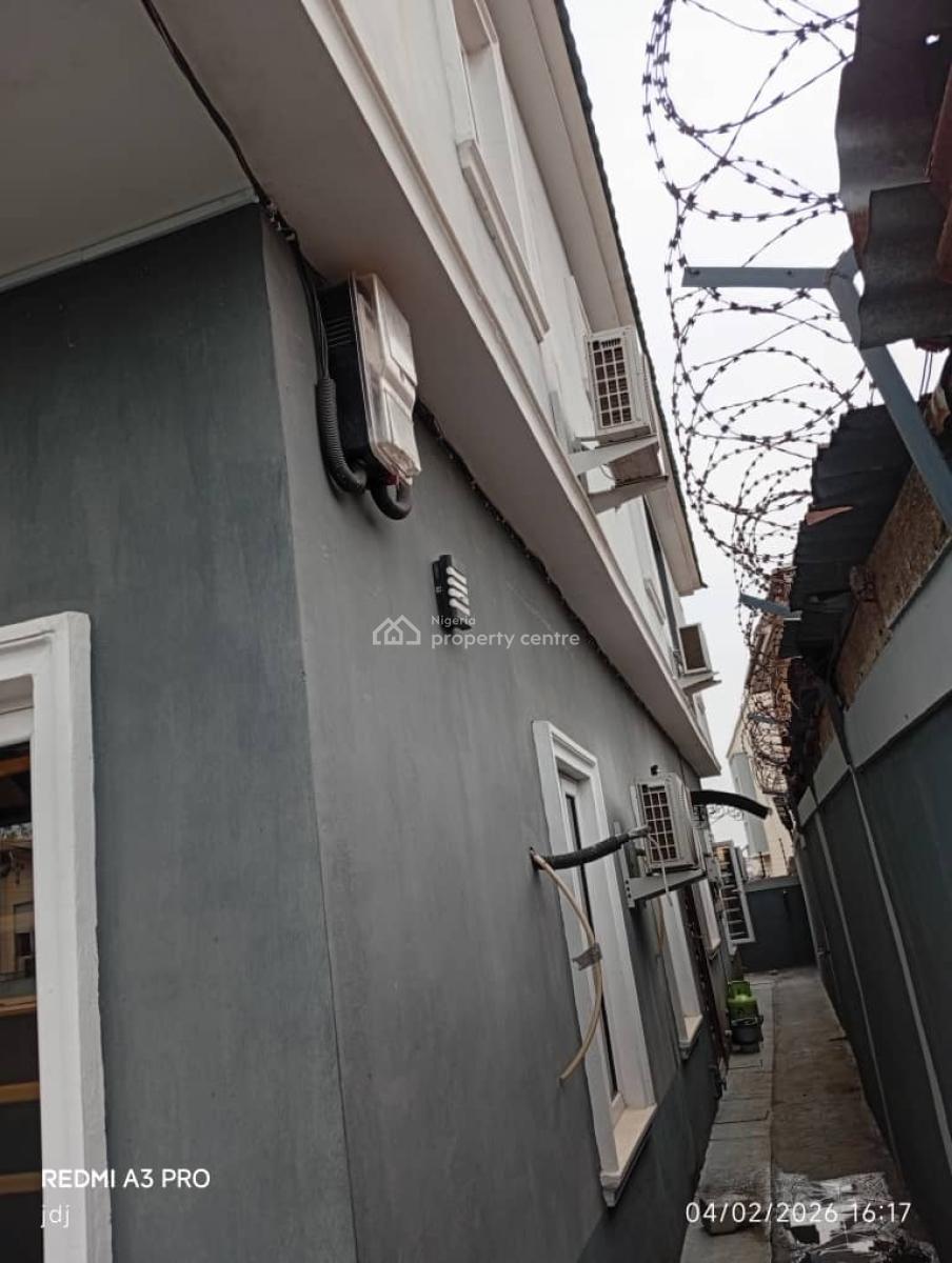Semi-detached Duplex Available with All Load in It Fully Furnished, Magodo Phase1, Magodo, Lagos, Semi-detached Duplex for Sale