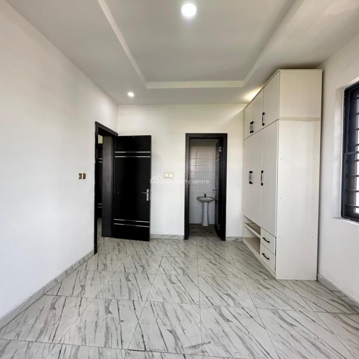 Luxurious 4 Bedroom Terrace Duplex with Bq, Ilasan Ikate Axis, Lekki, Lagos, Terraced Duplex for Sale