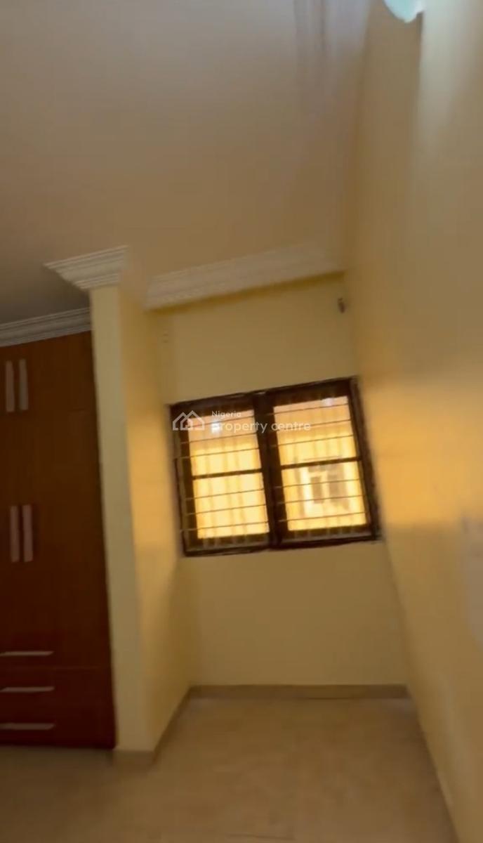 Clean 1bedroom Flat, with Ac & Inverter Tarred Rd, Katamoe Extension (tarred Rd), Katampe Extension, Katampe, Abuja, Flat / Apartment for Rent
