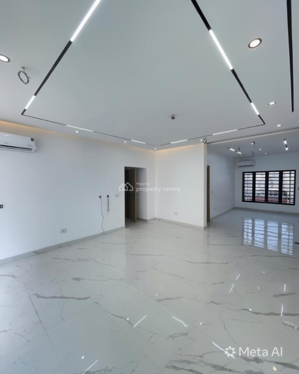 4 Bedroom Terrace Duplex + Bq, Lekki Phase 1, Lekki, Lagos, Terraced Duplex for Sale