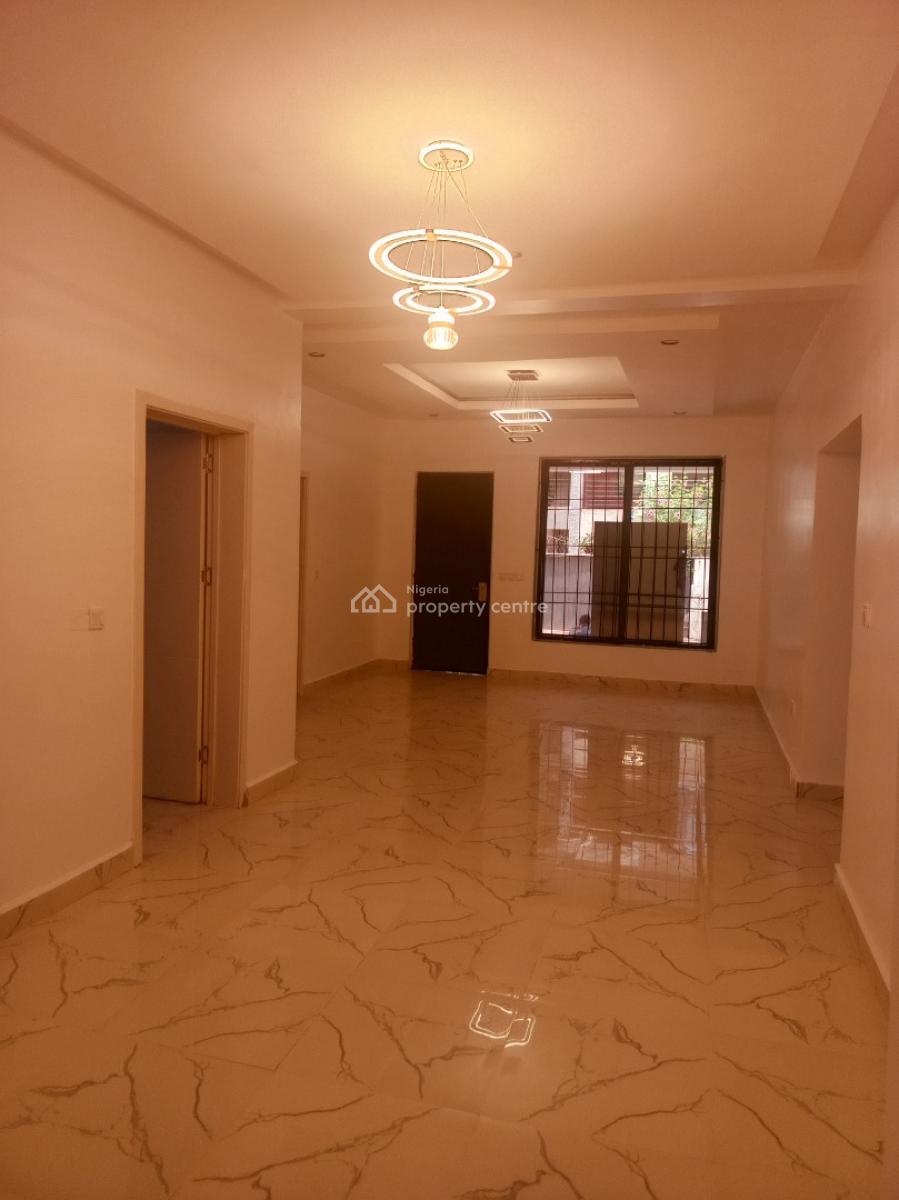Specious 3 Bedroom Block of Flat with Bq, Off Jahi/katampe Road, Jahi, Abuja, Flat / Apartment for Rent