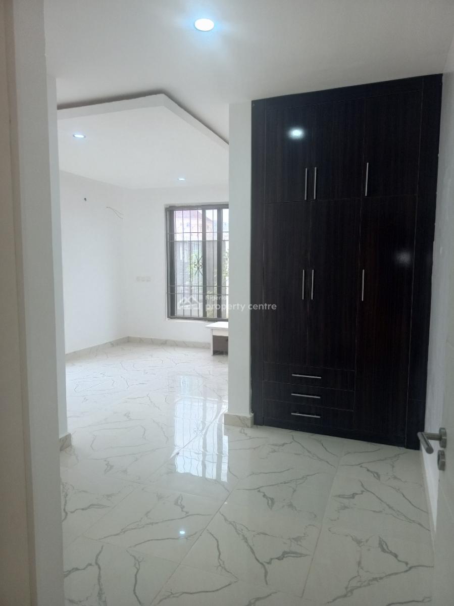 Specious 3 Bedroom Block of Flat with Bq, Off Jahi/katampe Road, Jahi, Abuja, Flat / Apartment for Rent