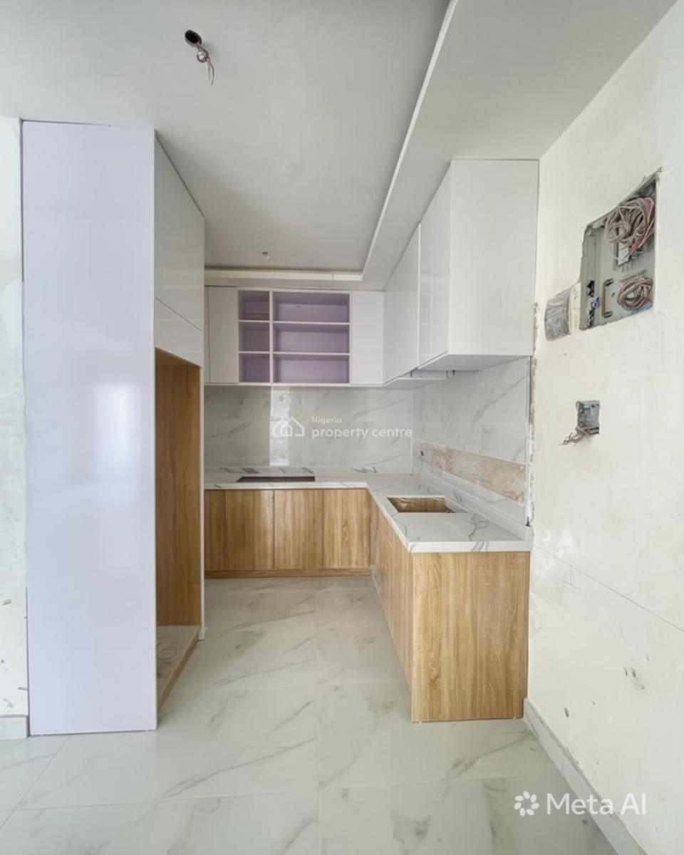 2 Bedroom Apartment, Lekki Phase 1, Lekki, Lagos, House for Sale