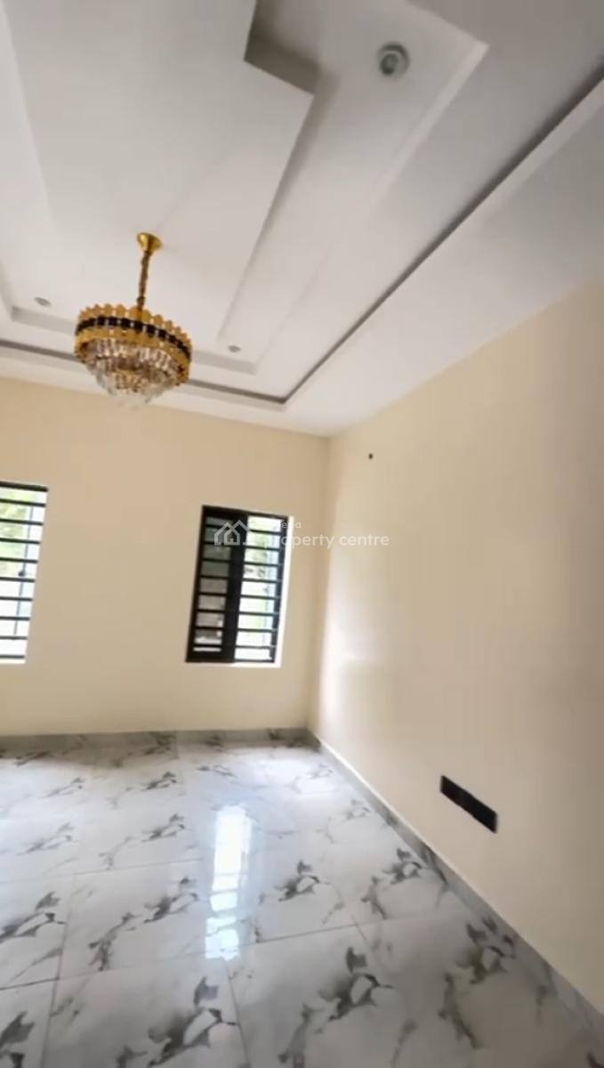 4-bedroom Terrace Duplex in Gaduwa By Gaat School, Gaduwa, Abuja, Terraced Duplex for Sale