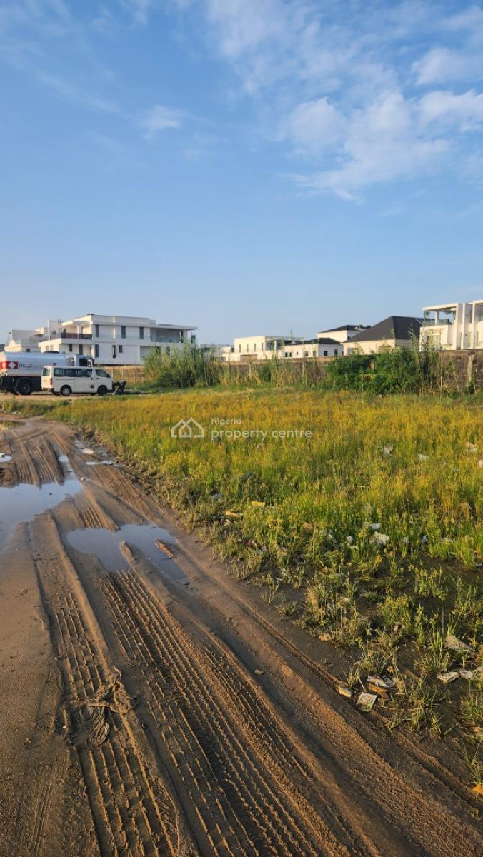 a Massive Bare Land Measuring 9.3 Hectares, Beside Cowrie Creek, Ikate Elegushi, Lekki, Lagos, Residential Land for Sale