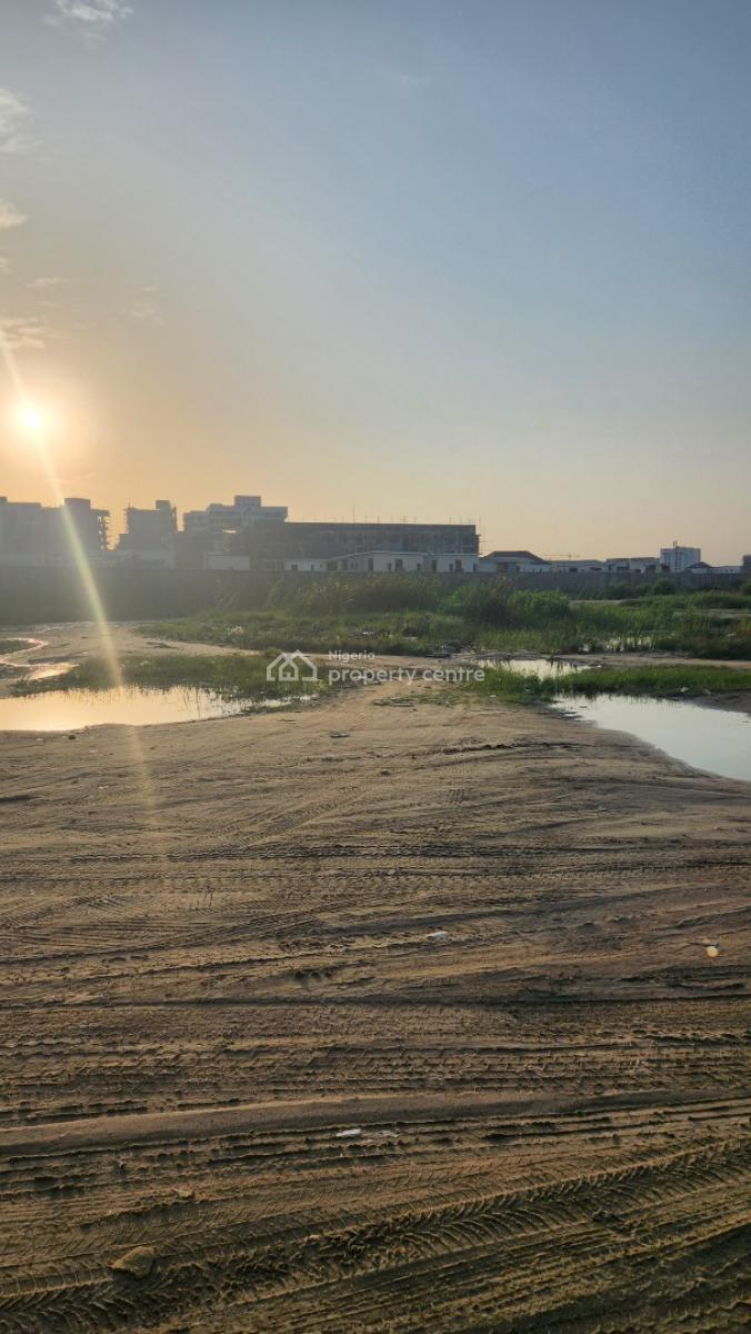 a Massive Bare Land Measuring 9.3 Hectares, Beside Cowrie Creek, Ikate Elegushi, Lekki, Lagos, Residential Land for Sale