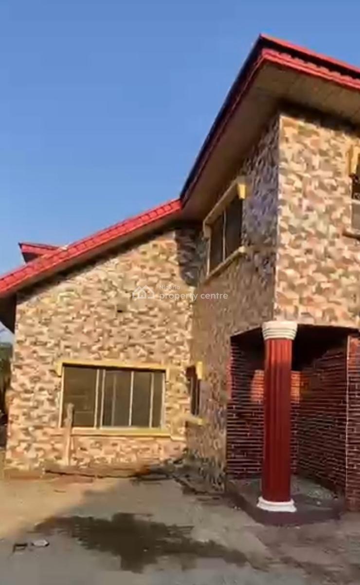 Clean  and Vacant 4 Bedrooms Duplex on a Plot of Land Approximately 45, Puposola Area of New Oko Oba Ifako Ijaye Lga Lagos.*, Oko-oba, Agege, Lagos, Detached Duplex for Sale