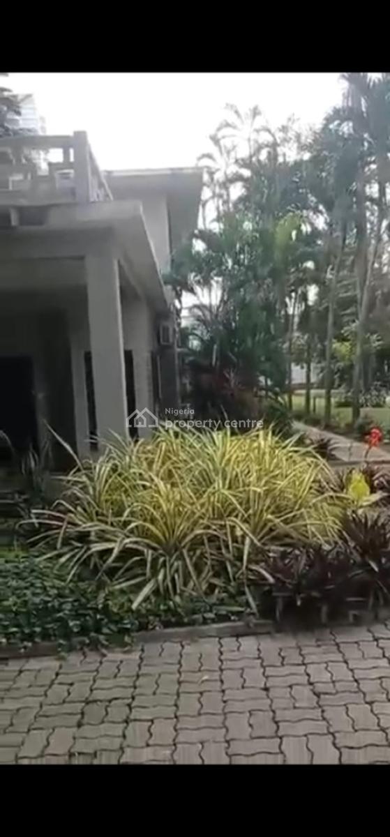 a Lerge Landed Property with an Old Building on It., Old Ikoyi, Ikoyi, Lagos, Residential Land for Sale