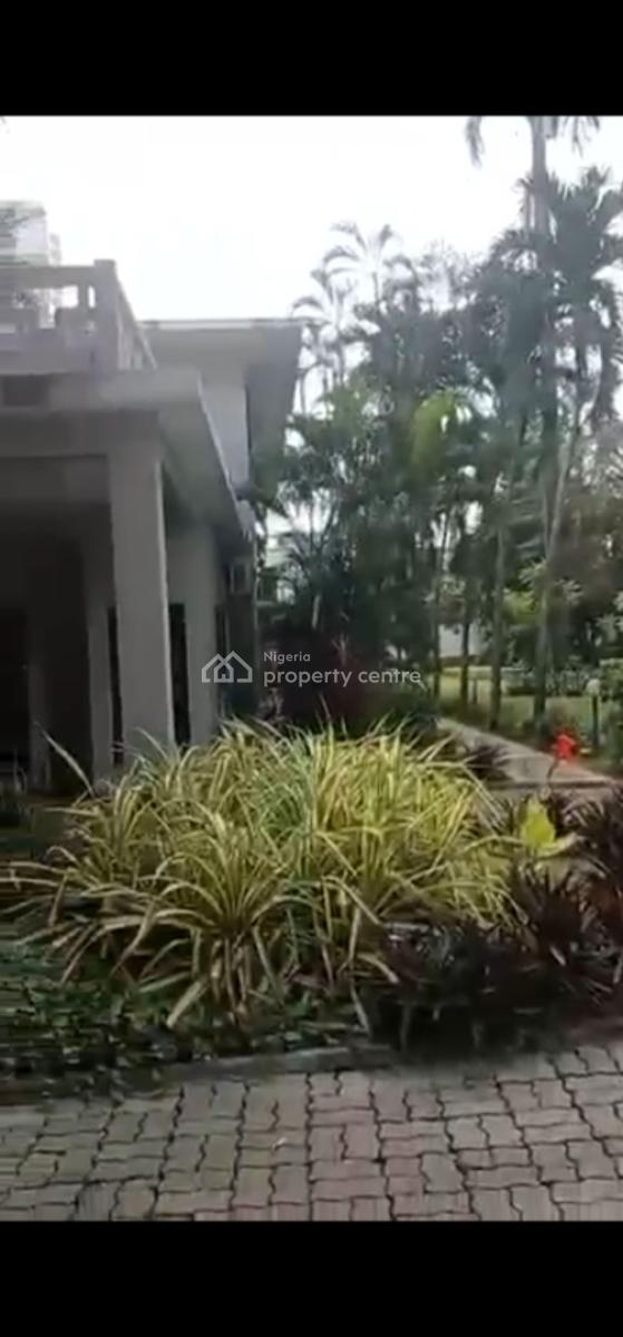 a Lerge Landed Property with an Old Building on It., Old Ikoyi, Ikoyi, Lagos, Residential Land for Sale