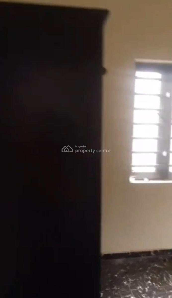 Luxury 2 Bedrooms Flat Apartment Upstairs, Elesekan, Ibeju, Lagos, Flat / Apartment for Rent