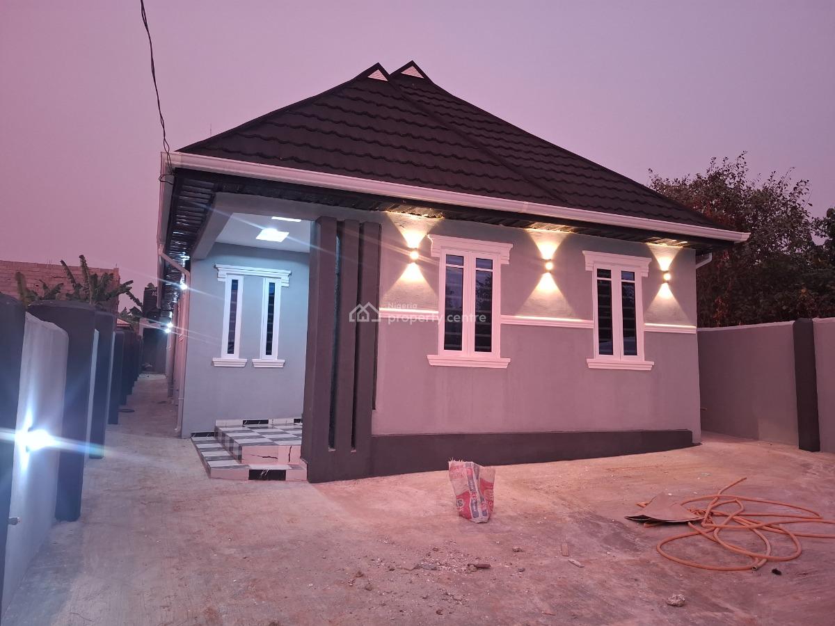 Sharp 1bedroom Flat Apartment, Oba Palace, Isiwu Ikorodu, Isiu, Ikorodu, Lagos, Mini Flat (room and Parlour) for Rent