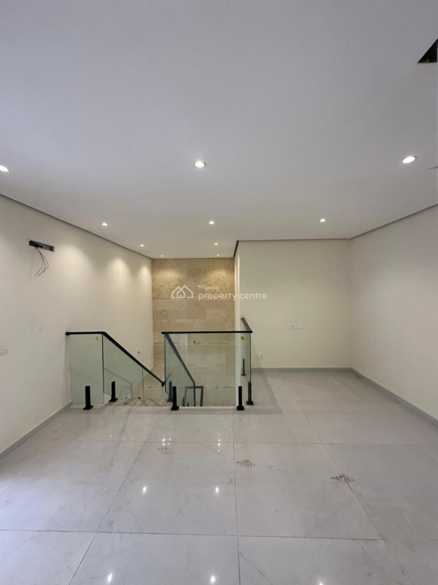 Newly & Tastefully Finished 4 Bedroom Pent House House with Bq, Victoria Island (vi), Lagos, Flat / Apartment for Sale