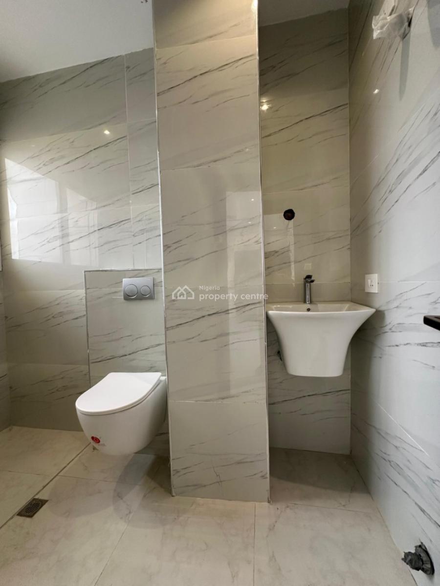 Newly & Tastefully Finished 4 Bedroom Pent House House with Bq, Victoria Island (vi), Lagos, Flat / Apartment for Sale
