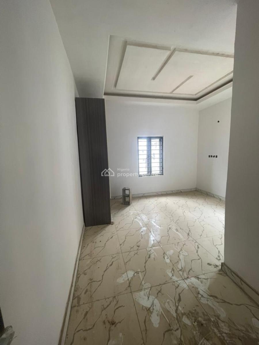 3bedroom Flat Available in an Estate, Airport Road, Opposite Dunamis Church, Lugbe, Lugbe District, Abuja, Detached Duplex for Rent