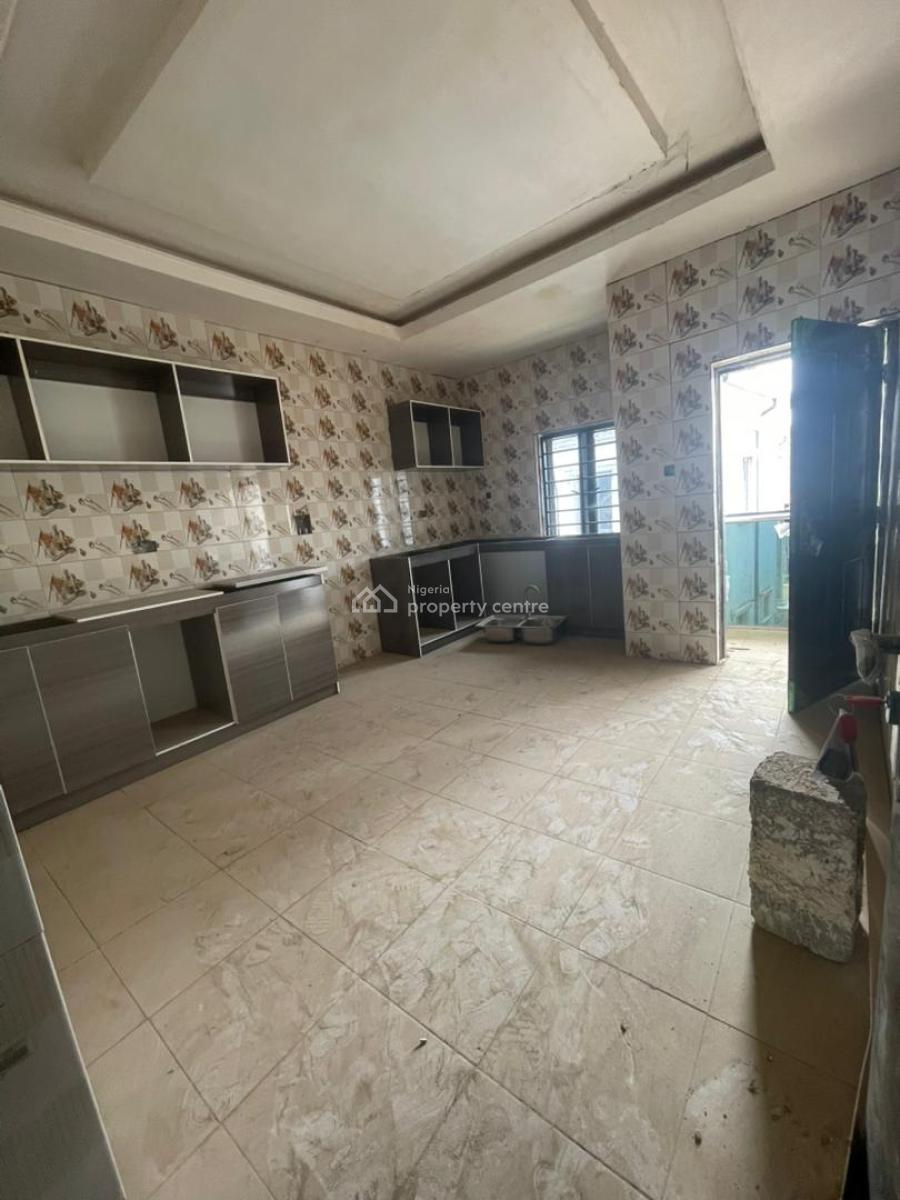 3bedroom Flat Available in an Estate, Airport Road, Opposite Dunamis Church, Lugbe, Lugbe District, Abuja, Detached Duplex for Rent