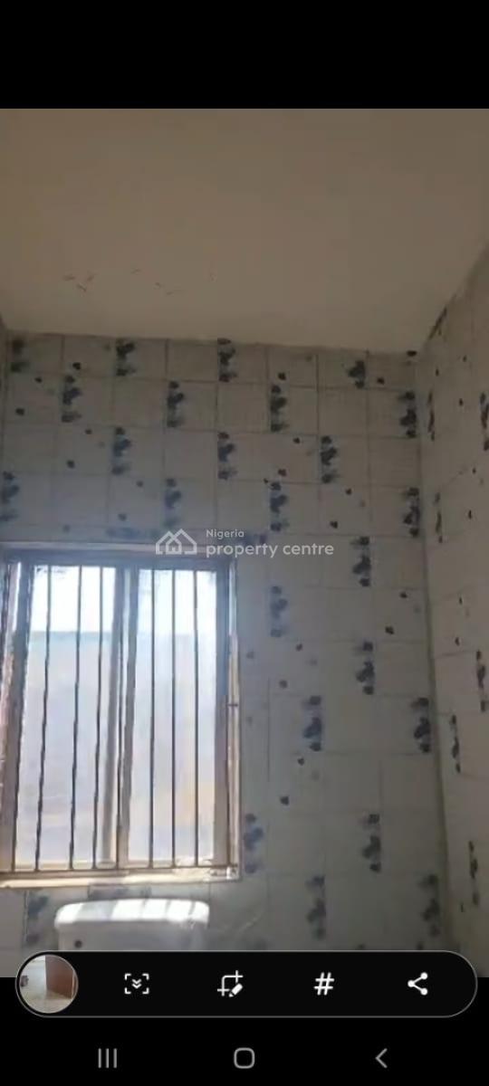 3 Bedroom Flat for Office Use, Jumofaq Bus Stop, Ikorodu, Lagos, Flat / Apartment for Rent