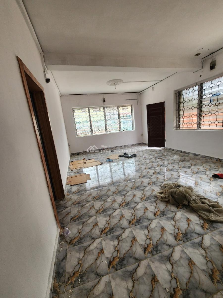 Ground Floor 4 Bedroom Flat with All Rooms Ensuit, Falolu, Surulere, Lagos, Flat / Apartment for Rent