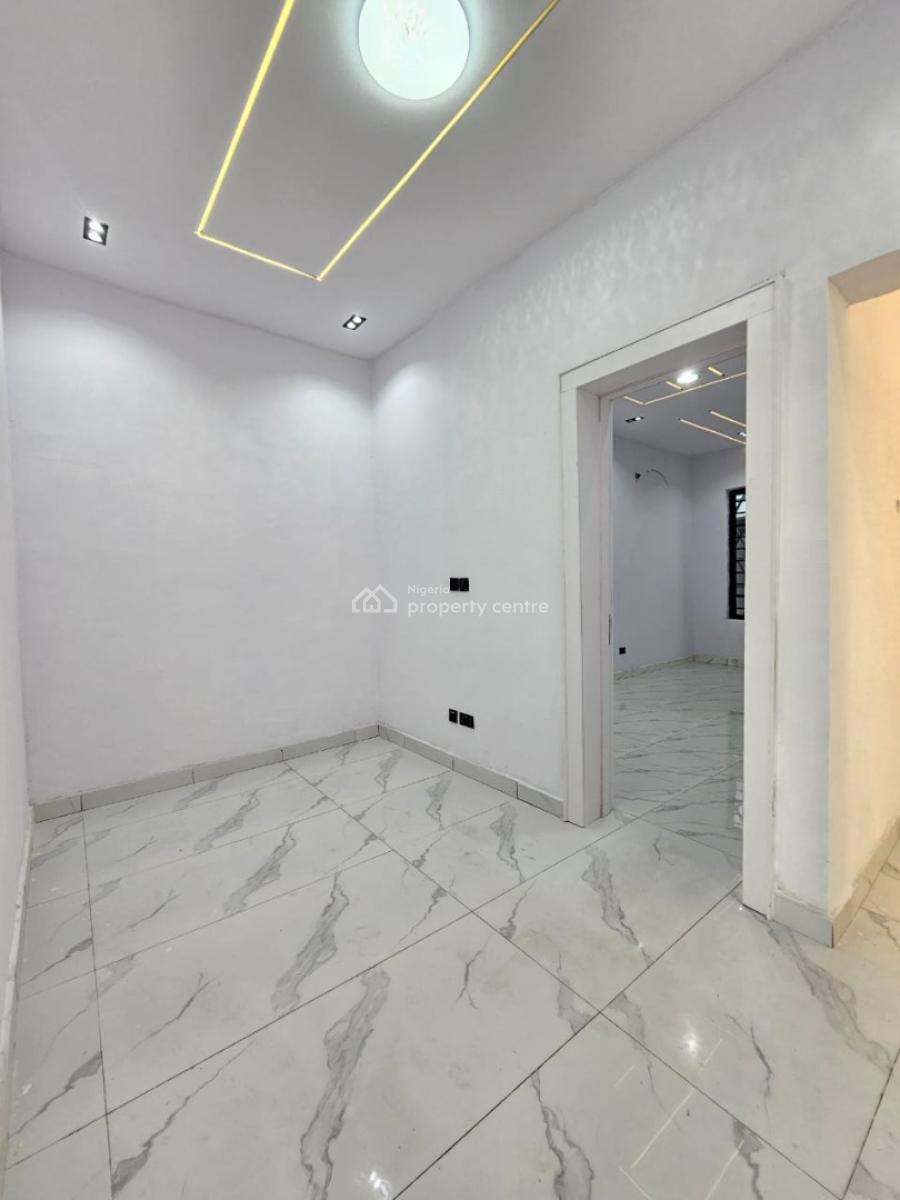 Lovely 4-bedroom Semi-detached Duplex with Bq, Ajah, Lagos, Semi-detached Duplex for Sale