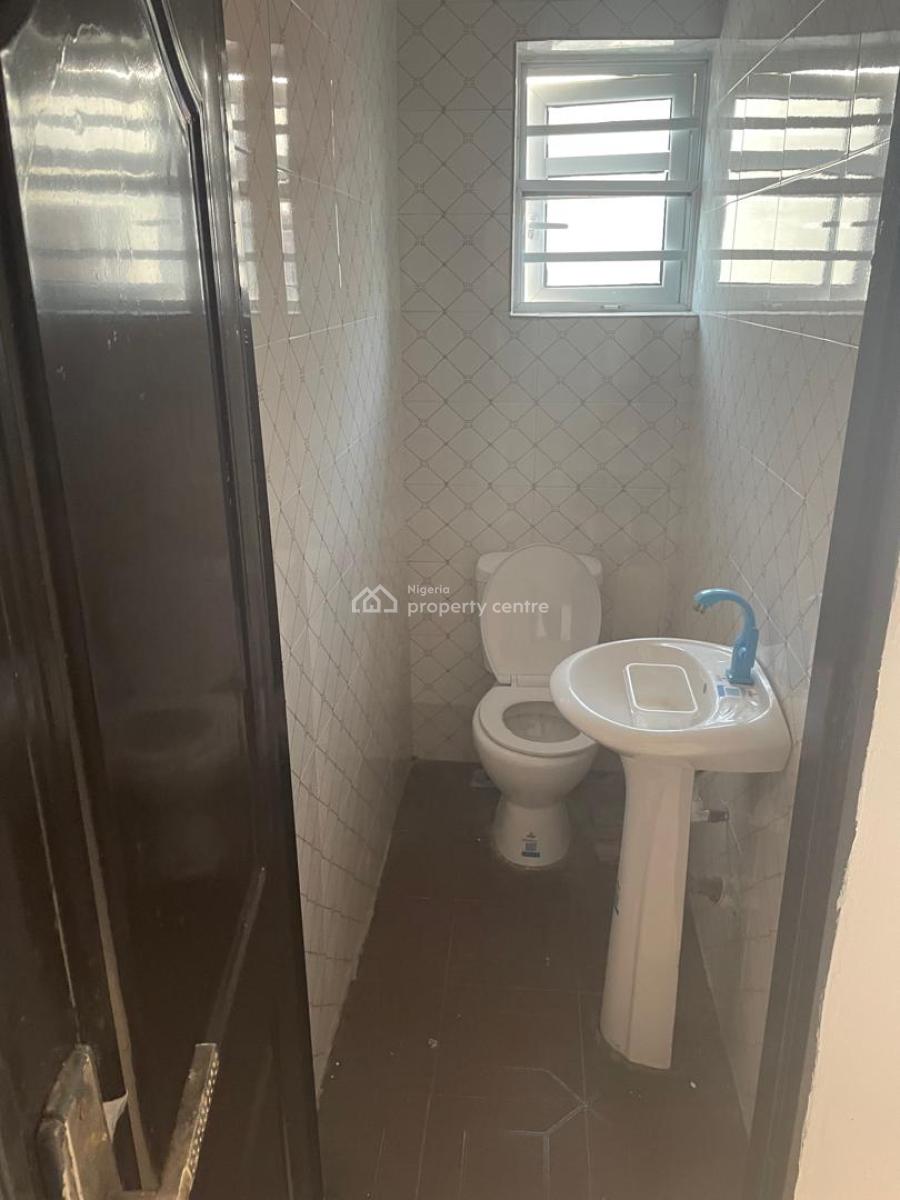 1 Bedroom Mini Flat with Good Road at Ogombo, Tonia Emmanuel Ave, Ogombo Road. Beside Goodnews Estate, Ogombo, Ajah, Lagos, Mini Flat (room and Parlour) for Rent