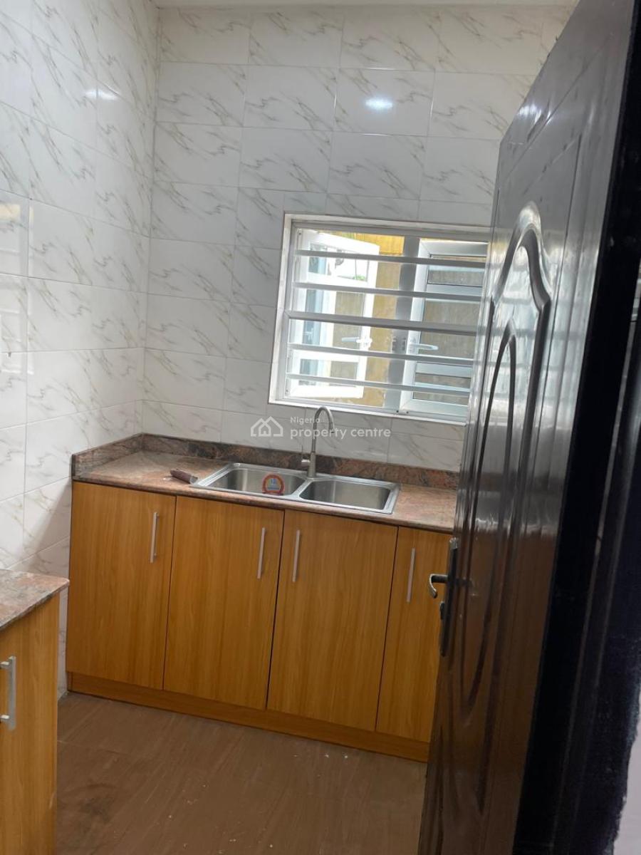 1 Bedroom Mini Flat with Good Road at Ogombo, Tonia Emmanuel Ave, Ogombo Road. Beside Goodnews Estate, Ogombo, Ajah, Lagos, Mini Flat (room and Parlour) for Rent