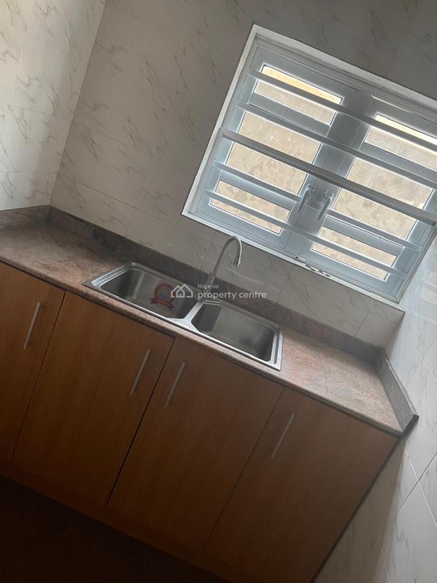 1 Bedroom Mini Flat with Good Road at Ogombo, Tonia Emmanuel Ave, Ogombo Road. Beside Goodnews Estate, Ogombo, Ajah, Lagos, Mini Flat (room and Parlour) for Rent