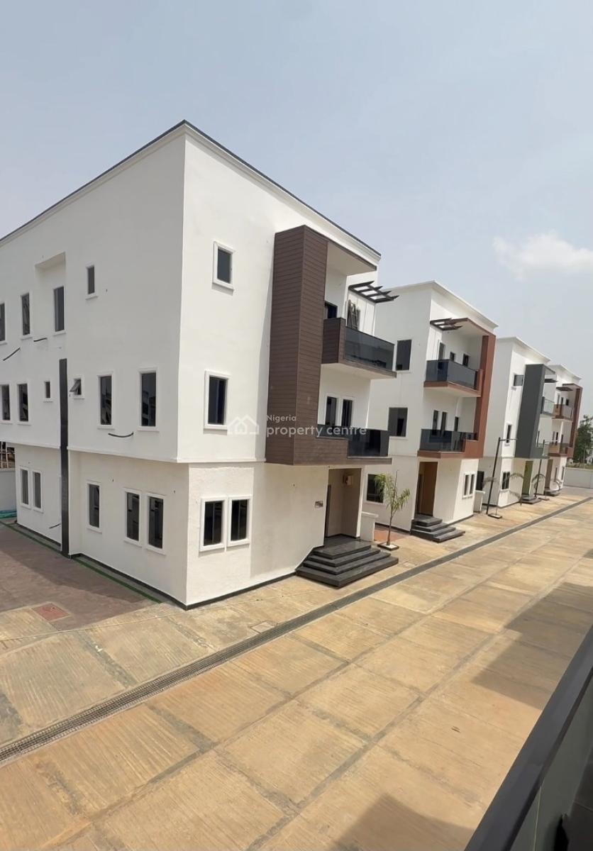 New Listing  Luxury 5 Bedroom Smart Home + Bq  Jahi, Abuja, Jahi, Abuja, Detached Duplex for Sale
