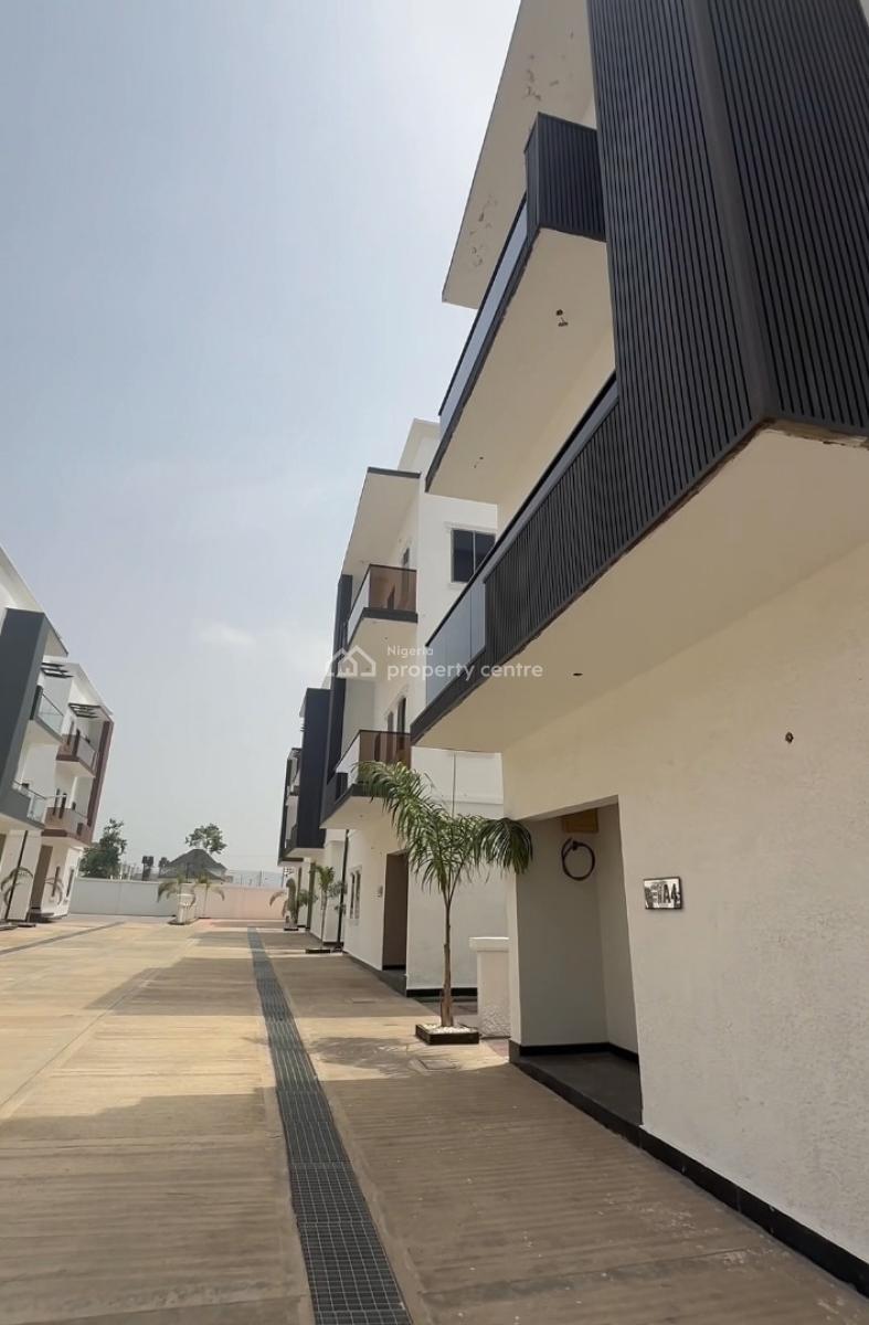 New Listing  Luxury 5 Bedroom Smart Home + Bq  Jahi, Abuja, Jahi, Abuja, Detached Duplex for Sale