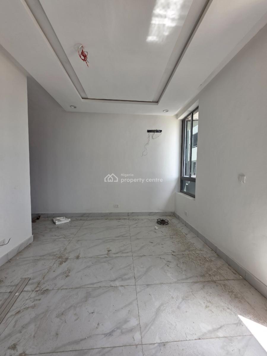 Luxury 3 Bedroom Maisonette in a Strategic Estate, Periwinkle Estate, Lekki Phase 1, Lekki, Lagos, Terraced Duplex for Sale